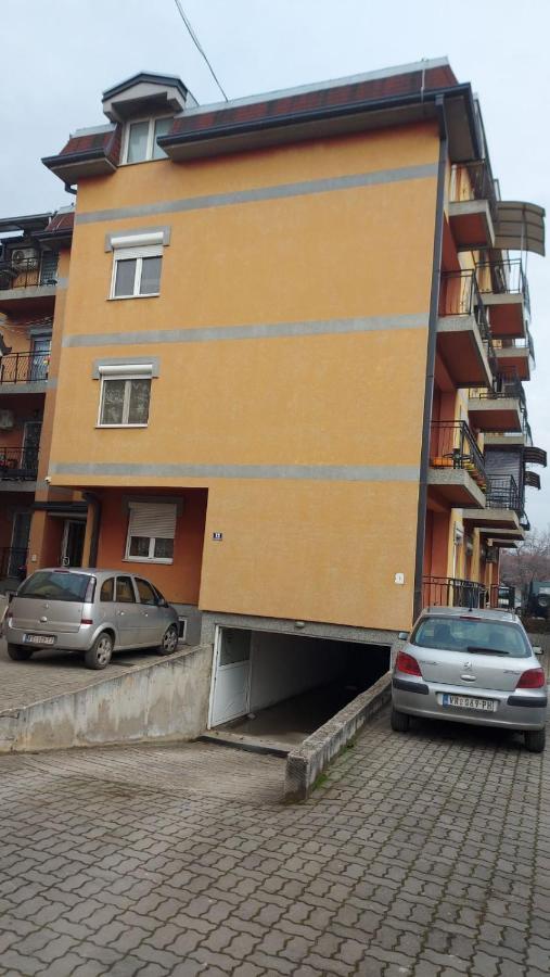Big Apartman - Free Parking Vranje Ngoại thất bức ảnh